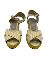 STUART WEITZMAN 7.5 Yellow and Cream SHOES