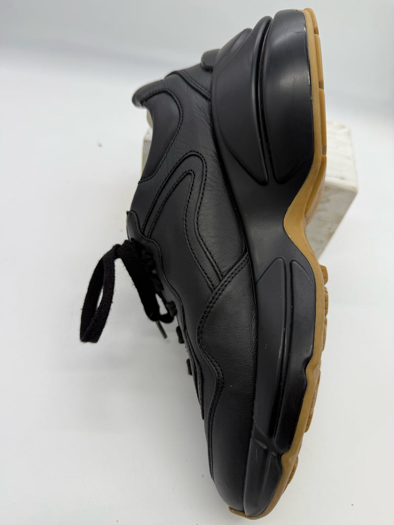 GUCCI 6.5/7 Black SHOES
