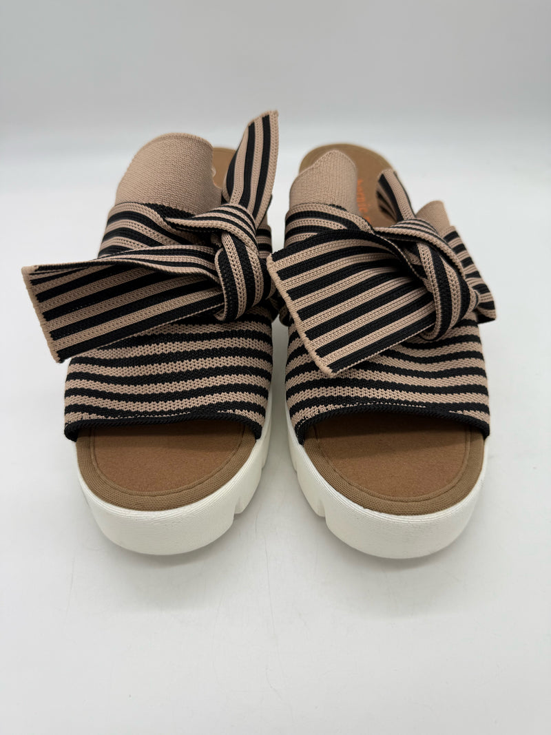 bernie mev. 9 tan and black SHOES