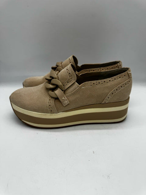 DOLCE VITA 7.5 Tan SHOES