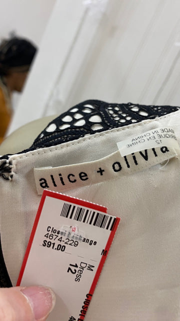 ALICE AND OLIVIA Size 12 Cream and Black Dress